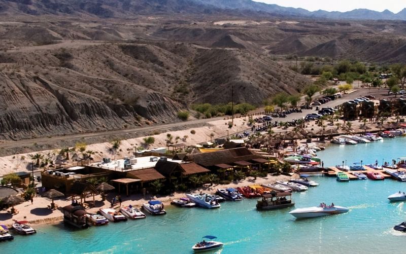 Pirate Cove Resort & Marina Needles Zewnętrze zdjęcie