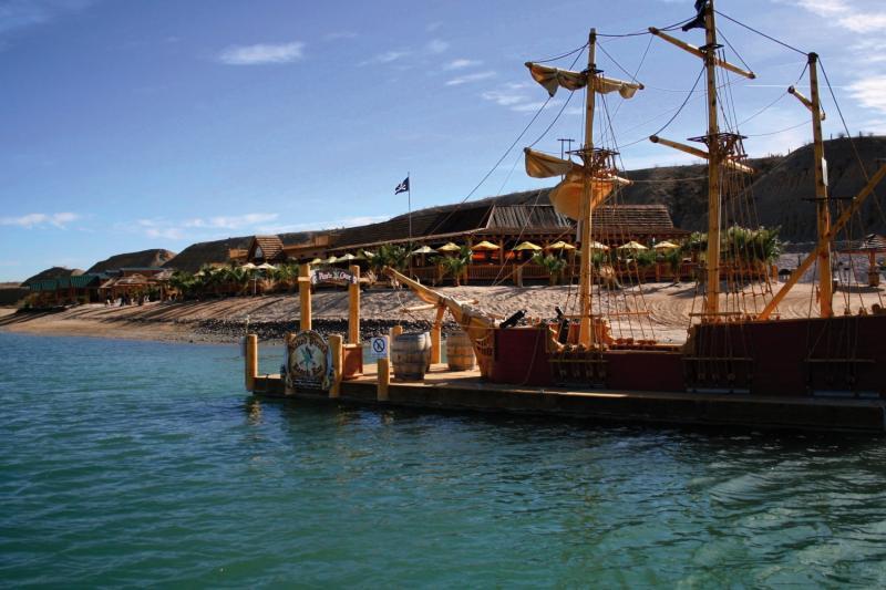 Pirate Cove Resort & Marina Needles Zewnętrze zdjęcie