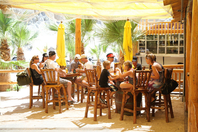 Pirate Cove Resort & Marina Needles Zewnętrze zdjęcie